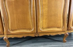 Pamono French Louis XVI Style Oak 4-Door Armoire><noscript><img width=