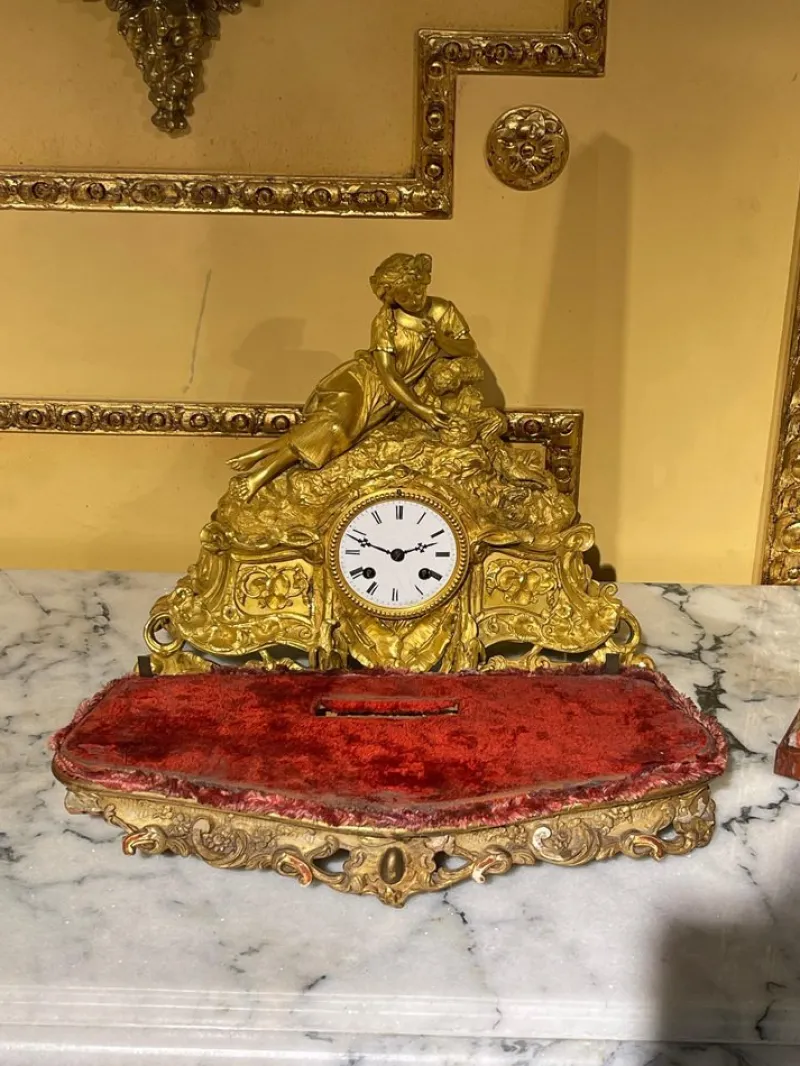 Outlet Pamono French Mantel Clock / Pendulum Clock, 1870s / 80s