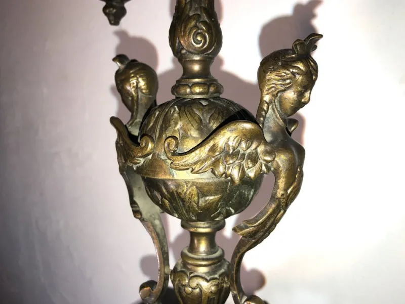 Discount Pamono French Mantel Clock with Candlesticks in Bronze, 1880s, Set of 3
