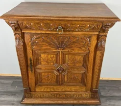 Hot Pamono French Oak Carved Nightstand