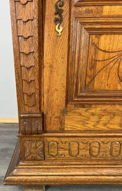 Hot Pamono French Oak Carved Nightstand