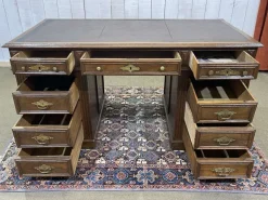 Pamono French Oak Pedestal Desk, Early 20th Century><noscript><img width=