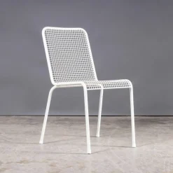 Pamono French Original Wire Mesh White Outdoor Dining Chair, 1970s> Garden Seating