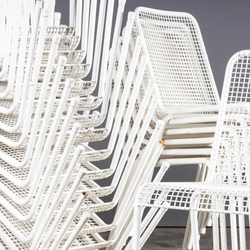 Pamono French Original Wire Mesh White Outdoor Dining Chair, 1970s> Garden Seating