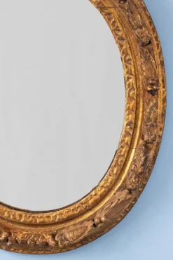 Outlet Pamono French Oval Gilt Gesso Mirror, 18th Century