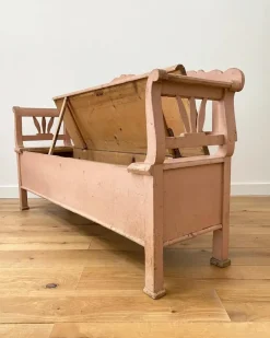 Sale Pamono French Pink Settle Bench, Early 20th Century