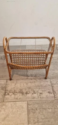 Pamono French Rattan Magazine Rack, 1975><noscript><img width=
