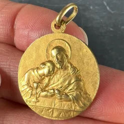 Pamono French Religious Medal Jesus Christ Holy Communion 18k Yellow Gold Charm Pendant, 1890s><noscript><img width=