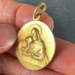 Pamono French Religious Medal Jesus Christ Holy Communion 18k Yellow Gold Charm Pendant, 1890s><noscript><img width=