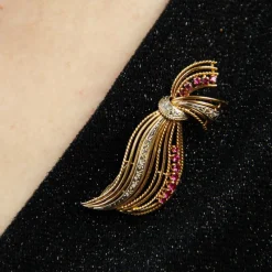 Best Pamono French Ruby, Diamonds and 18 Karat Yellow Gold Brooch, 1960s