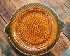 Discount Pamono French Service in the Shape of a Fish in Majolica from Sarreguemines, 1970s, Set of 15