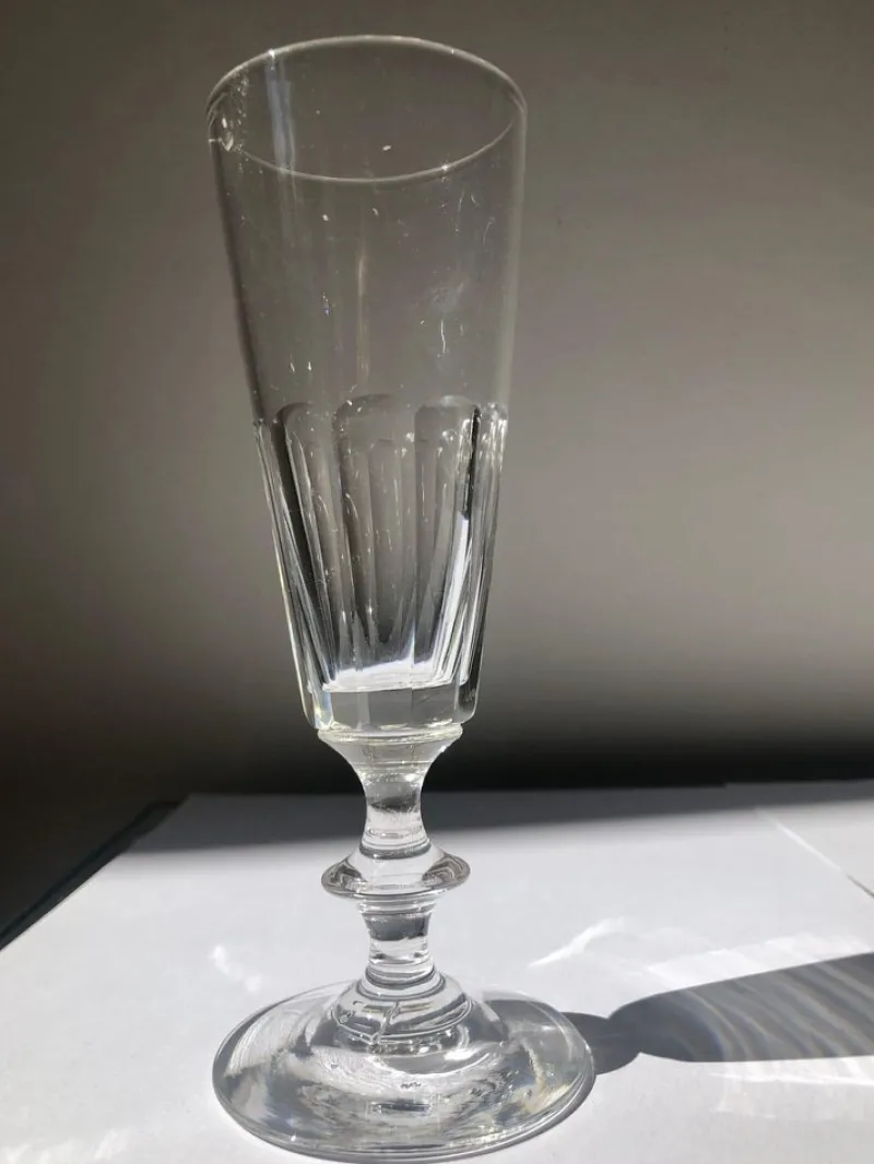 Pamono French 19th Century Crystal Champagne Flutes attributed to Baccarat, 1890s> Glassware