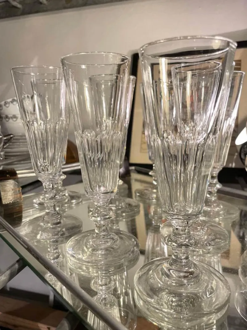 Pamono French 19th Century Crystal Champagne Flutes attributed to Baccarat, 1890s> Glassware