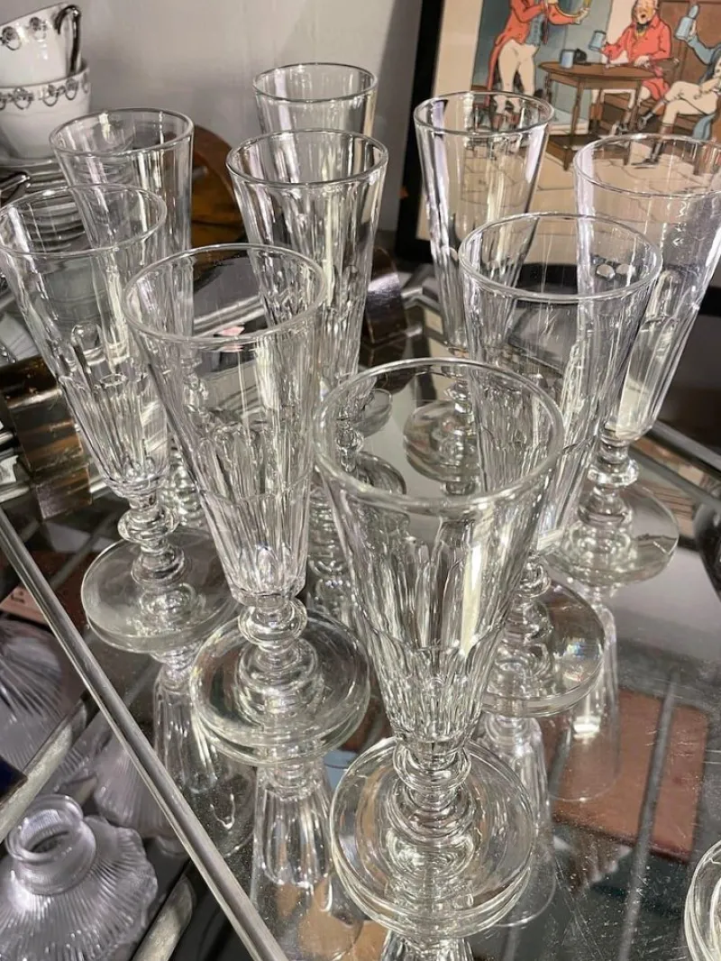 Pamono French 19th Century Crystal Champagne Flutes attributed to Baccarat, 1890s> Glassware