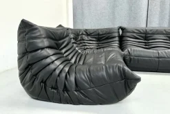 Pamono French Togo Living Room Set in Black Leather by Michel Ducaroy for Ligne Roset., Set of 3><noscript><img width=