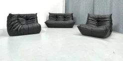 Pamono French Togo Living Room Set in Black Leather by Michel Ducaroy for Ligne Roset., Set of 3><noscript><img width=