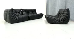 Pamono French Togo Living Room Set in Black Leather by Michel Ducaroy for Ligne Roset., Set of 3><noscript><img width=