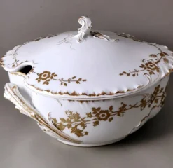 Pamono French Tureen in White Porcelain and Gold Decoration from Haviland & Co., 1902