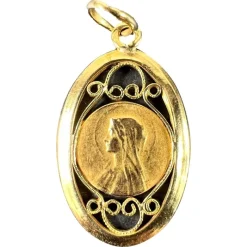 Hot Pamono French Virgin Mary Filigree Charm Pendant in 18k Yellow Gold, 1890s