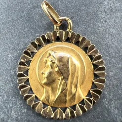 Clearance Pamono French Virgin Mary Heart Frame 18k Yellow Gold Medal Charm Pendant by Perroud, 1940s