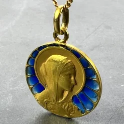 Online Pamono French Virgin Mary Plique a Jour Enamel 18k Yellow Gold Charm Pendant by Vernon, 1890s