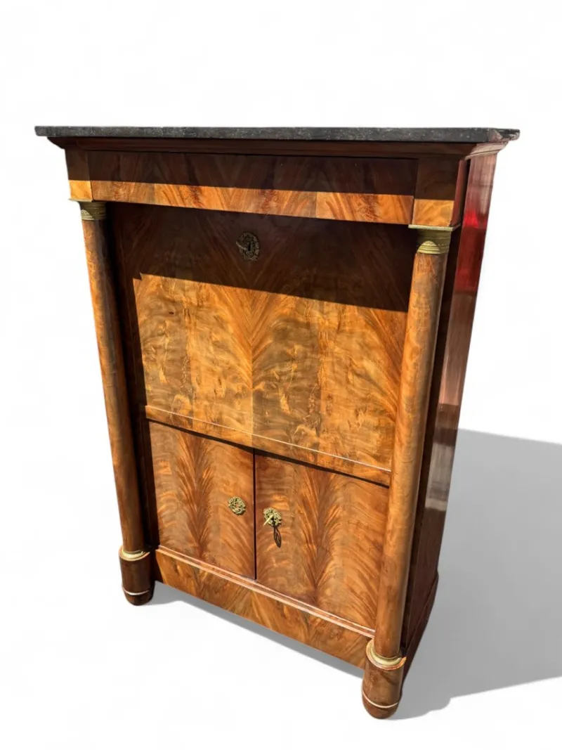Sale Pamono French Walnut and Mahogany Secretaire, 1830