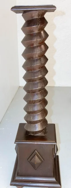 Pamono French Wine Press Screw Pedestal, 19th Century><noscript><img width=