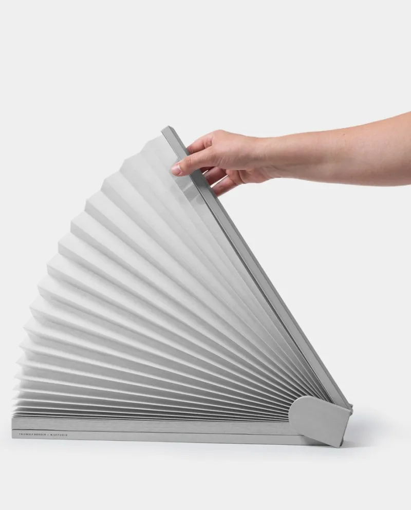 Outlet Pamono Friendly Border Pop-up Privacy Screen from Njustudio