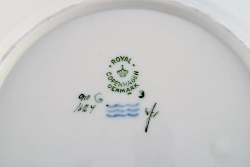 Online Pamono Frijsenborg Lunch Plates in Hand-Painted Porcelain from Royal Copenhagen, 1950s, Set of 5