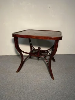 Online Pamono Game Table with Carved Base by Michael Thonet for Thonet, Pre-1890s
