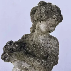 Pamono Garden Statue in Grit That Portrays Female Figure with Delicate Details> Garden Accessories