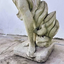 Pamono Garden Statue in Grit That Portrays Female Figure with Delicate Details><noscript><img width=