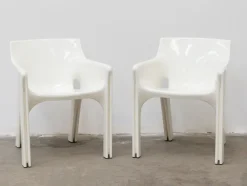 Clearance Pamono Gaudì Chairs by Vico Magistretti for Artemide, Italy, 1970s, Set of 2