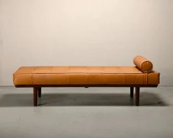 Pamono GE19 Daybed in Teak and Camel Leather by Hans J. Wegner for Getama, 1960s><noscript><img width=