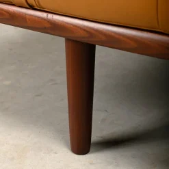 Pamono GE19 Daybed in Teak and Camel Leather by Hans J. Wegner for Getama, 1960s><noscript><img width=
