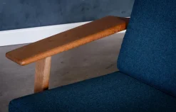 Pamono GE290 Three-Seater Sofa in Oak by Hans J. Wegner for Getama, 1960s><noscript><img width=