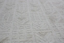 New Pamono Geometric Rug from R&K Principal Jahanshah Nazmiyal