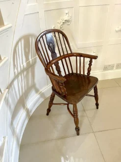 Pamono George III Childs Yew Wood Windsor Chair, 1800s> Children's Chairs