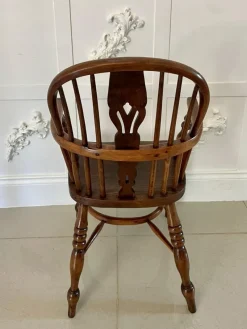 Pamono George III Childs Yew Wood Windsor Chair, 1800s><noscript><img width=