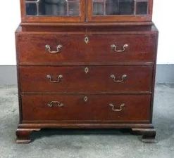 Sale Pamono George III Secretaire with Bookshelves, England, 1700s