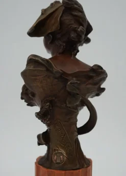 Pamono George van der Straeten, Bust of a Dutch Lady, Bronze><noscript><img width=