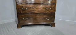 Hot Pamono Georgian Mahogany Chest on Chest of Drawers, 1750s