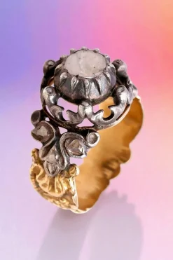 Outlet Pamono Georgian Rose-Cut Diamond Solitaire Ring in 18-Karat Gold and Silver, 1790