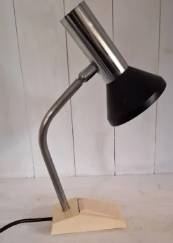 Pamono German Adjustable Desk Lamp with Cream-Colored Plastic Base, Chrome-Plated Metal Frame and Black Reflector Shade from Hoffmeister Leuchten, 1970s> Table Lamps