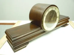 Pamono German Art Deco Mantel Clock from Hermle, 1930s> Clocks