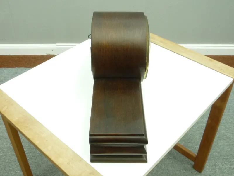 Pamono German Art Deco Mantel Clock from Hermle, 1930s> Clocks