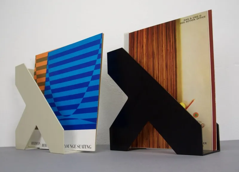 Pamono German Magazine Racks by Walter Zeischegg for Helit, 1970s, Set of 2> Magazine Racks