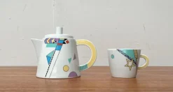 Pamono German Postmodern VIP Collection Teapot or Coffeepot with Cup by Seltmann Weiden, Set of 2><noscript><img width=