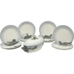 Pamono German Wächtersbach Hunting Plates and Tureen attributed to Carl Bull, 1910s, Set of 13> Serving Dishes