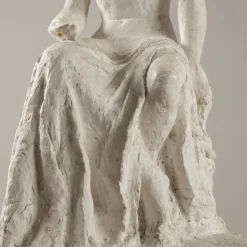 Outlet Pamono Gertrude Bret, Seated Woman, 1900s, Plaster Sculpture